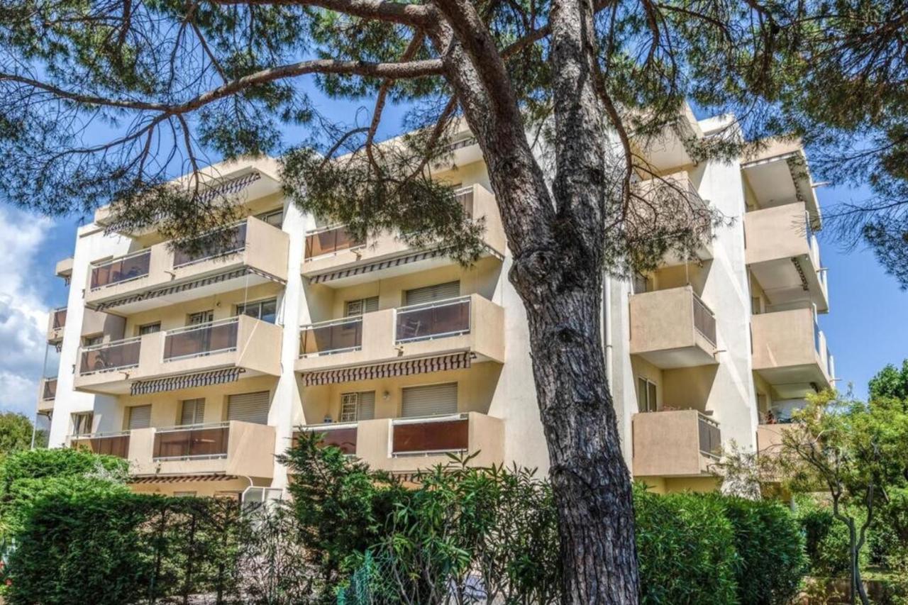 Chic Appart Du Port Fréjus エクステリア 写真