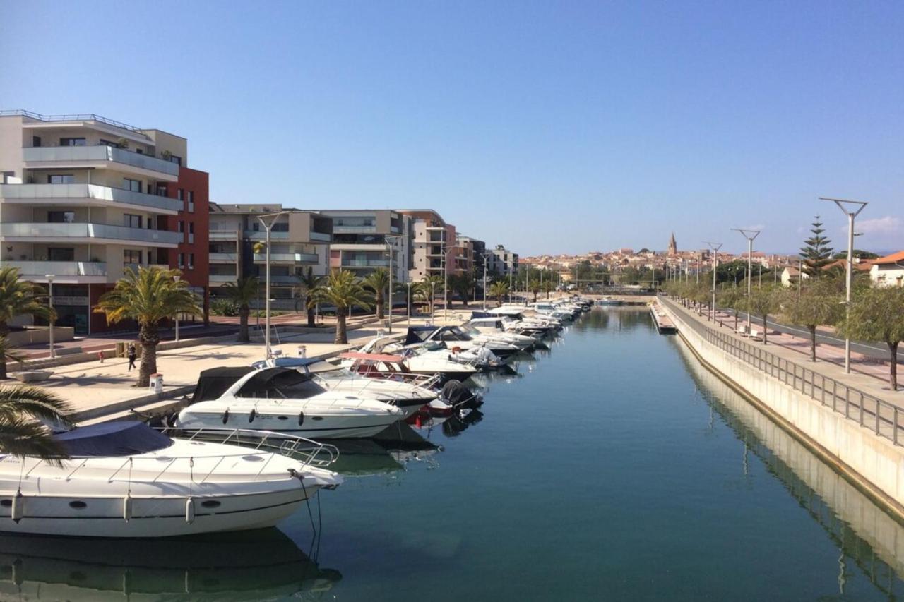 Chic Appart Du Port Fréjus エクステリア 写真